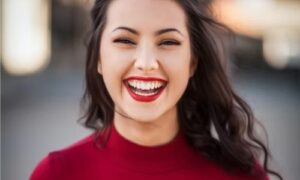 This article will cover everything you need about teeth whitening procedure, including the different treatments, the risks and benefits,